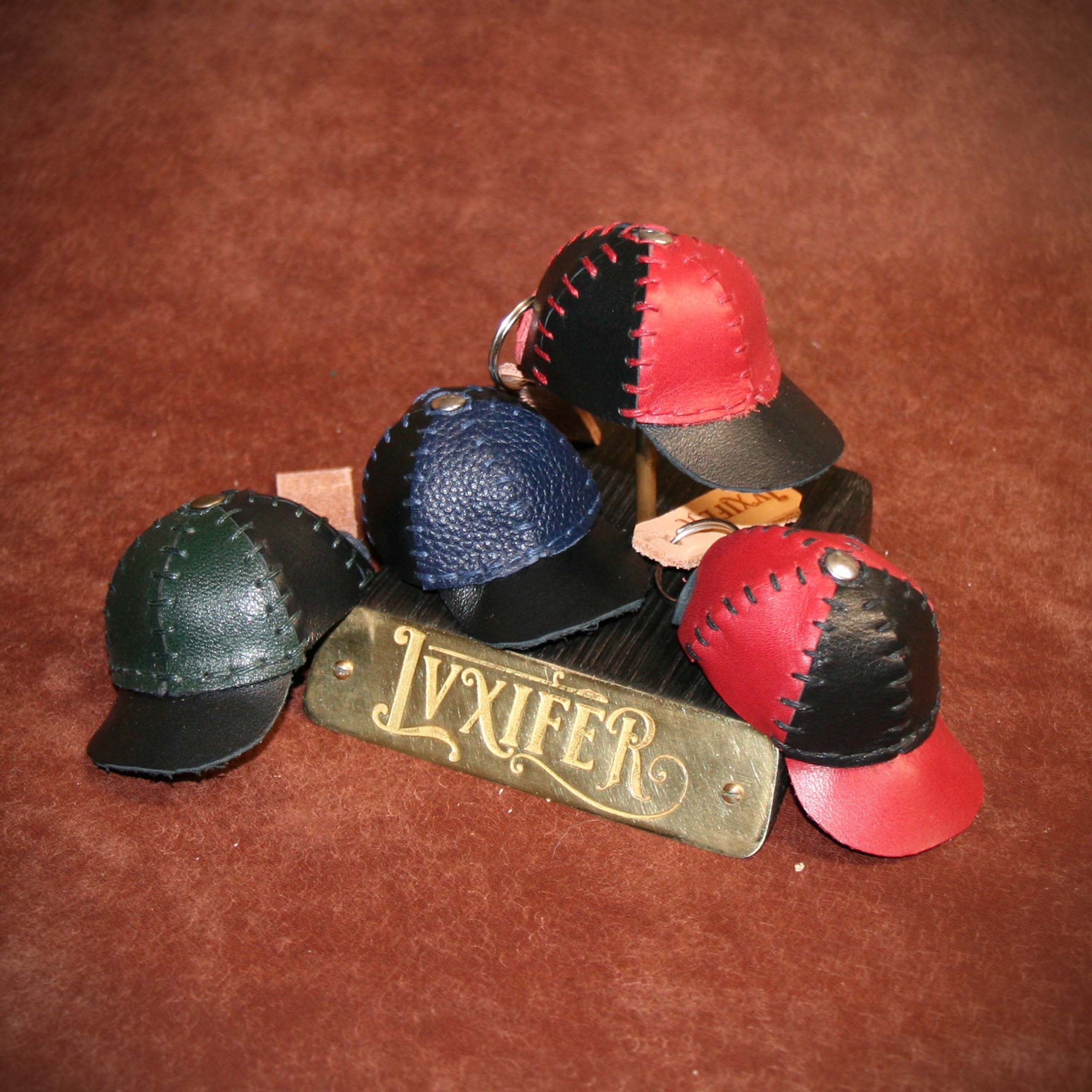Casquettes miniatures