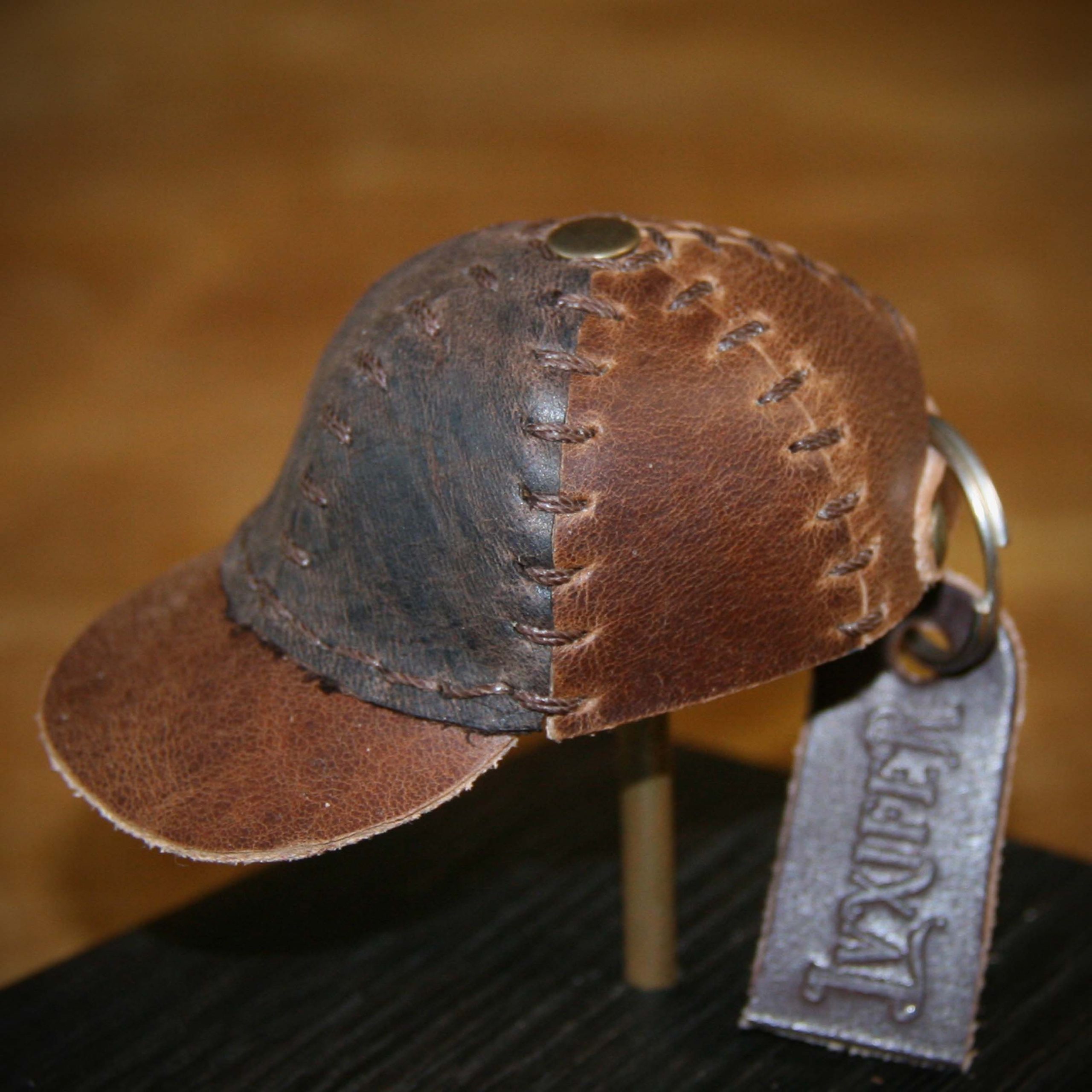 Casquettes miniatures – Image 3