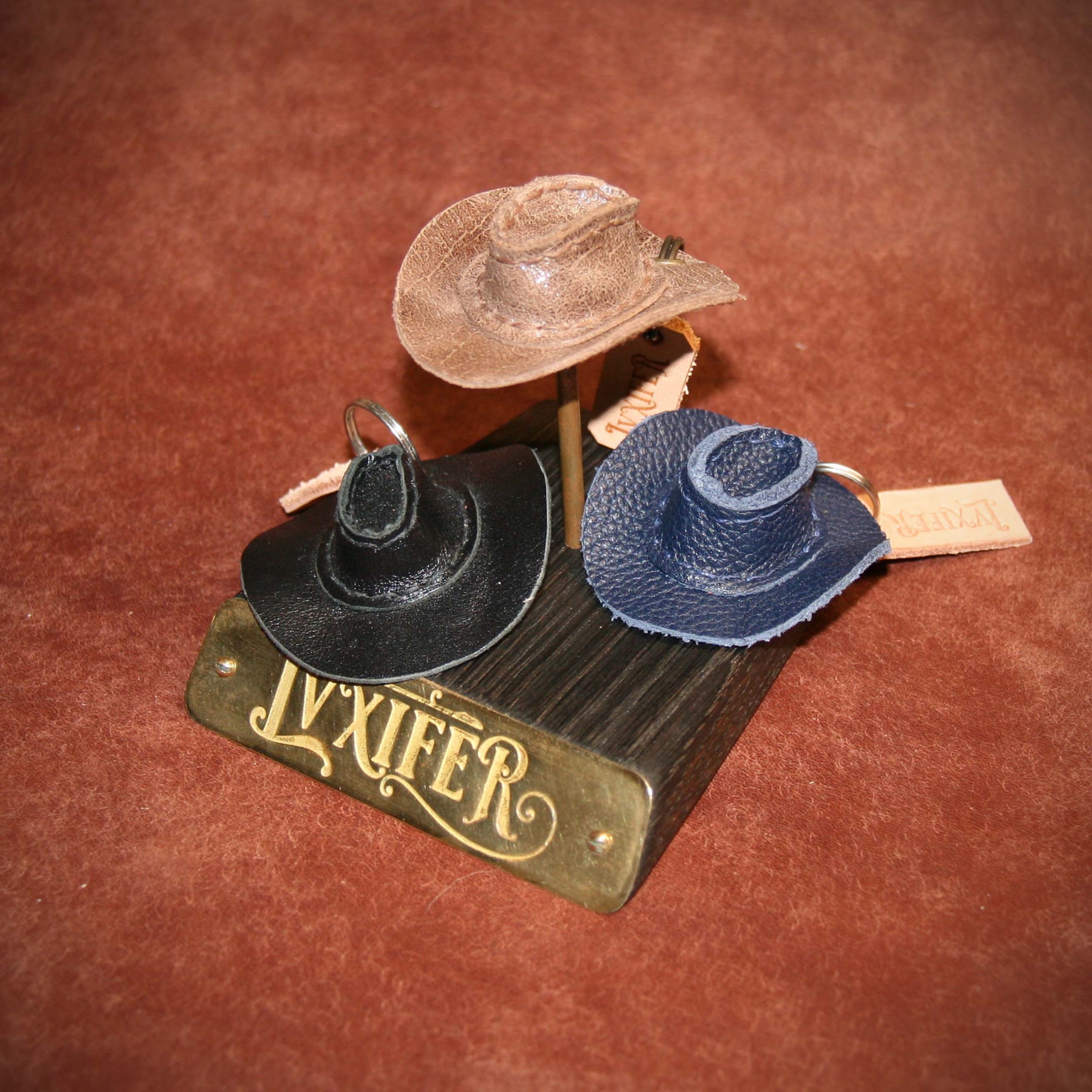 Chapeaux western miniatures
