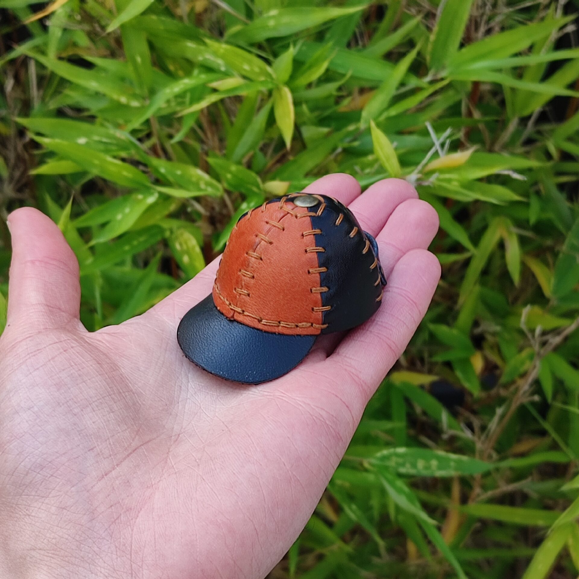 Casquettes miniatures – Image 12