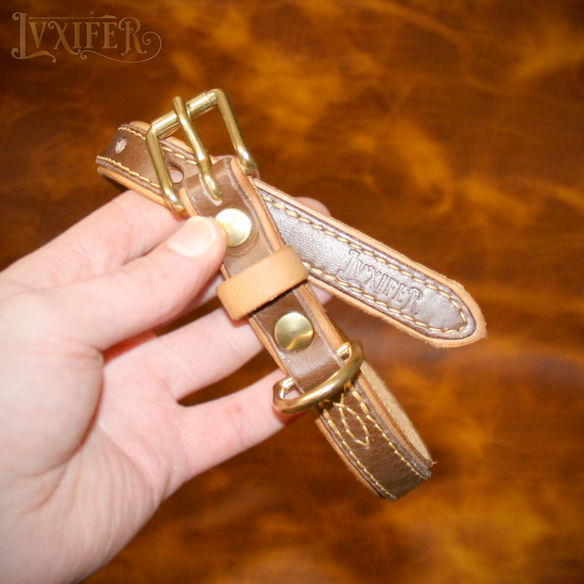 Colliers pour chien - Doublés et cousu main – Image 4